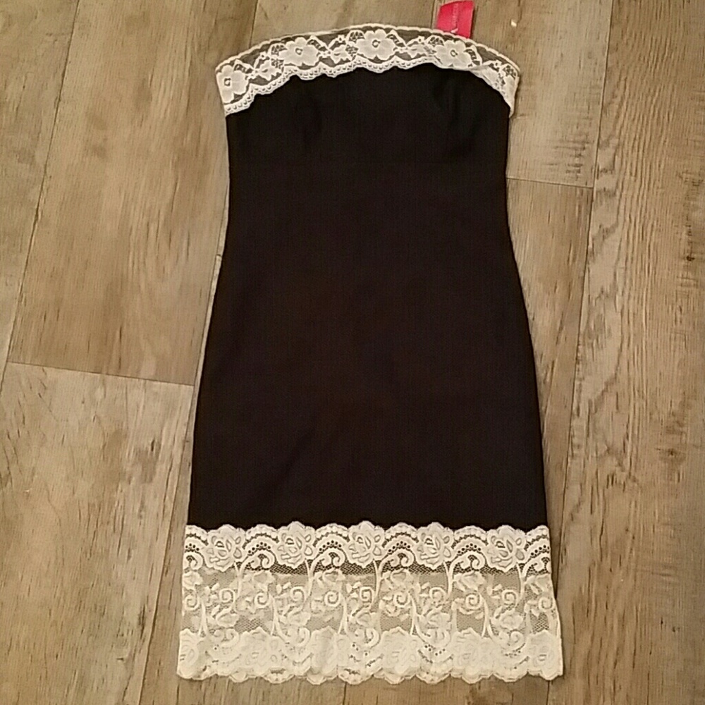 Navy blue mini dress with white lace